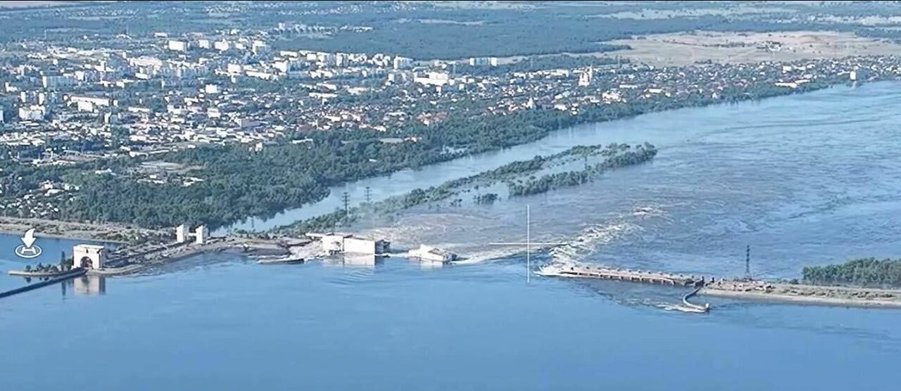 Nova Kakhovka dam in Kherson Oblast severely damaged