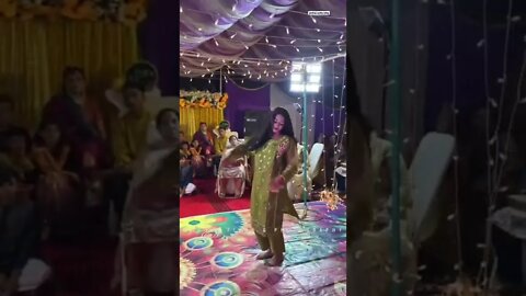 Ayesha Pakistani Girl Dance | Mera Dil yay Pukaray | #Viral Dance