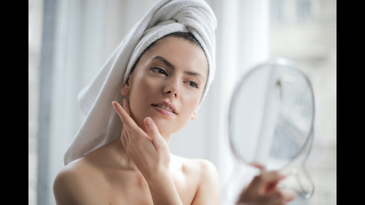 MAKEUP TIPS FOR MATURE SKIN OVER 50