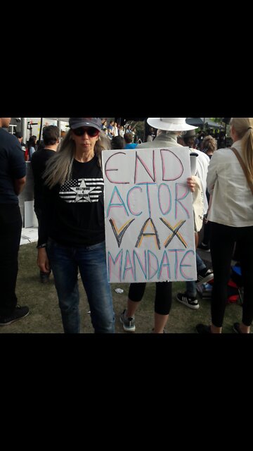 DEFEAT THE MANDATES in Los Angeles