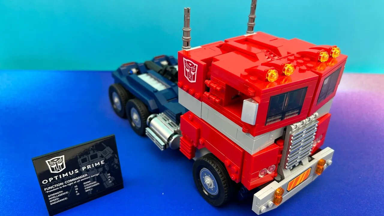 LEGO OPTIMUS PRIME BUILD VIDEO