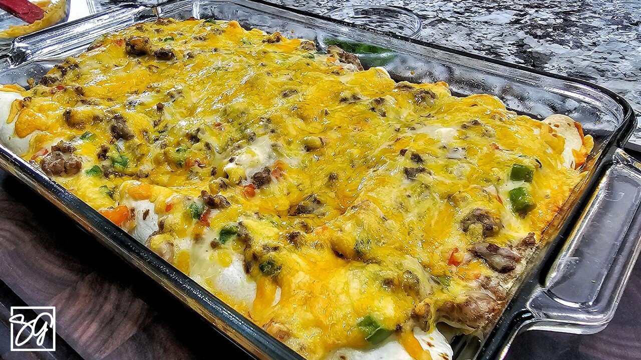 Mouthwatering Gravy-Topped Breakfast Enchiladas | Easy Recipe