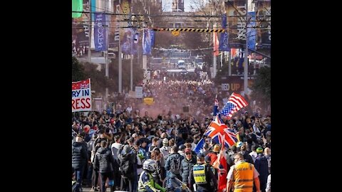 Brilliant scenes from Melbourne 👊🏻🇦🇺