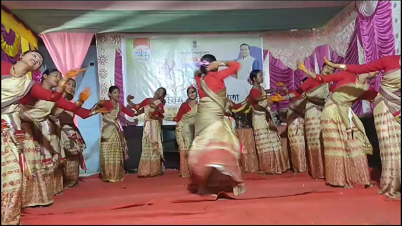 Assamese dance