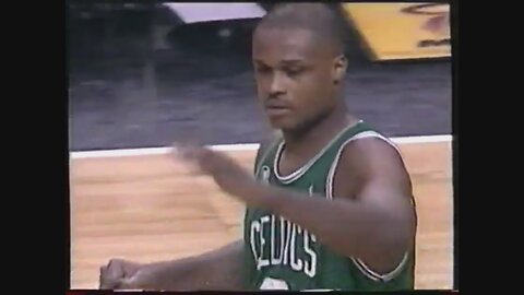 Antoine Walker 28 Points 3 Ast @ Heat, 2001-02.