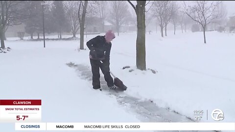 Metro Detroiters digging out of the winter storm