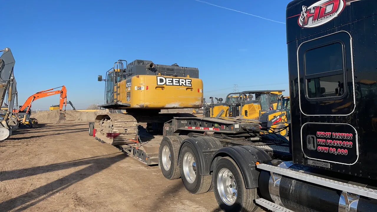 Maxwell and 470 Excavators