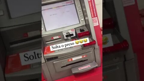 PITBULL TA NA PISTA SOLTA O DINHEIRO DO HOMI [ PITBULL TA PIXTA ] SACANDO DINHEIRO NO CAIXA RAPIDO !