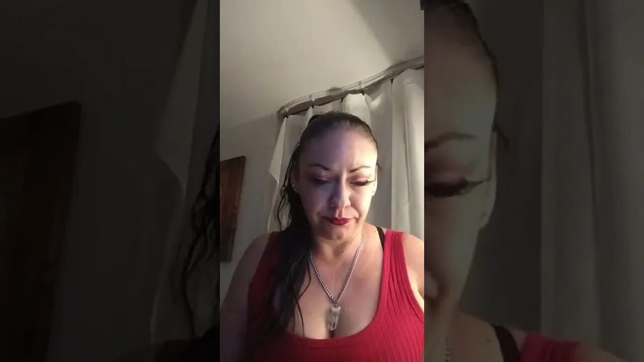 Love, if you see this video then it's for you it's your time to shine!!!😘💋