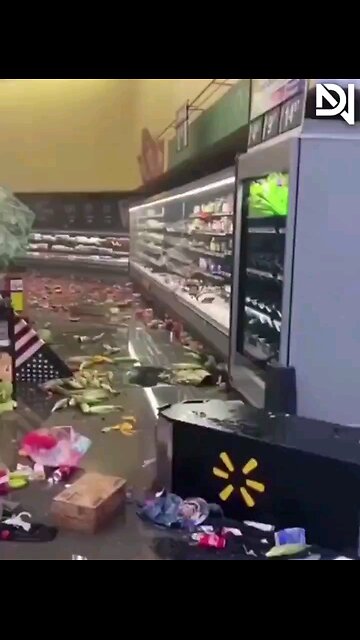 This is a Walmart in Chicago.