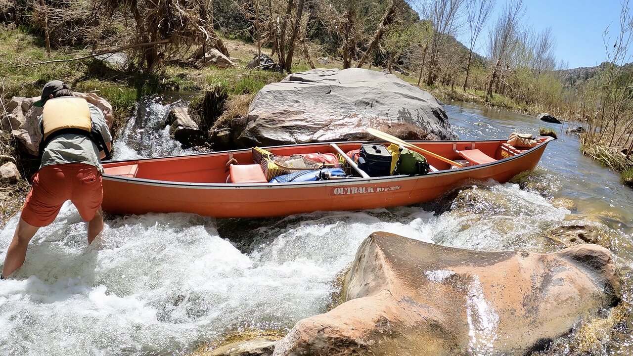 Canoeing to secret hot spring on the Colorado River