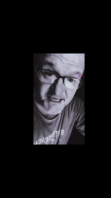 Illegals now Los Angles Police Officers, carrying guns.