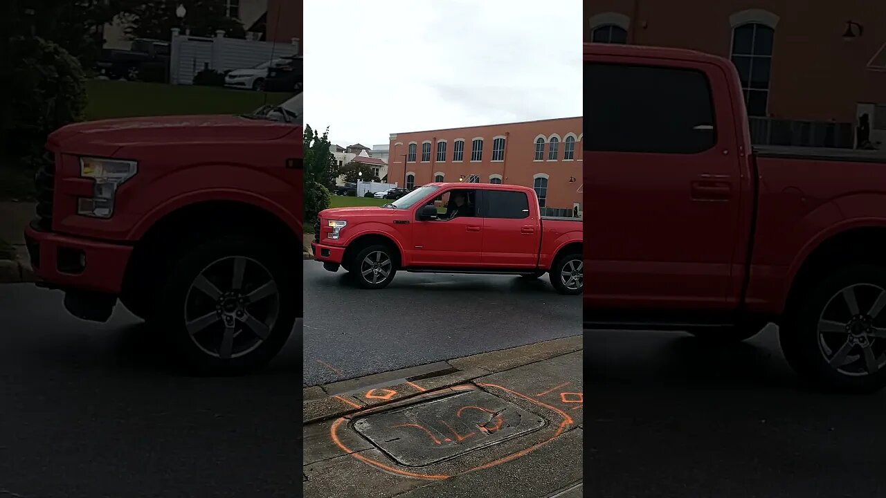 Alex du Pre' mocking my homelessness. Gang Stalking