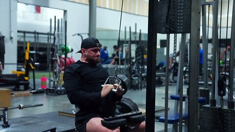 Close Grip Neutral Pulldown