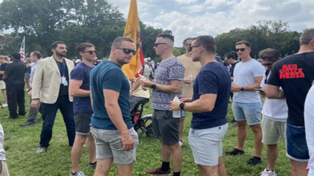 J6 -0122USCS01WestStairsS131_2021-01-06_14h00min00s750ms.mp4