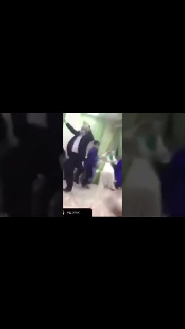 ДЕДУШКА ВСЕМ ПОКАЗАЛ КАК НУЖНО ТАНЦЕВАТЬ ЛЕЗГИНКУ