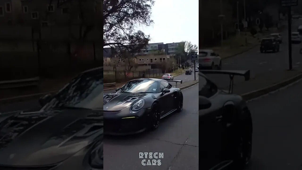 Porsche 911 GT2 RS