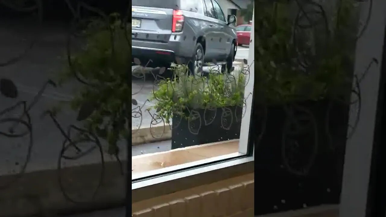 This #gangstalking trespassing non-customer came here, JUST to blind me & then leave!