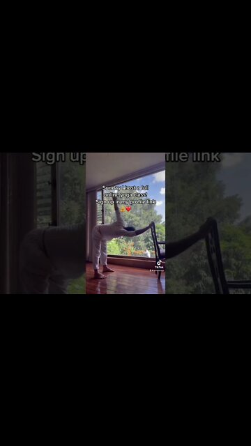 Sunday yoga class is available!