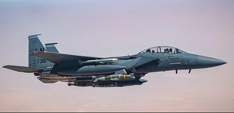 F-15E Strike Eagle conferma la Terra Piana