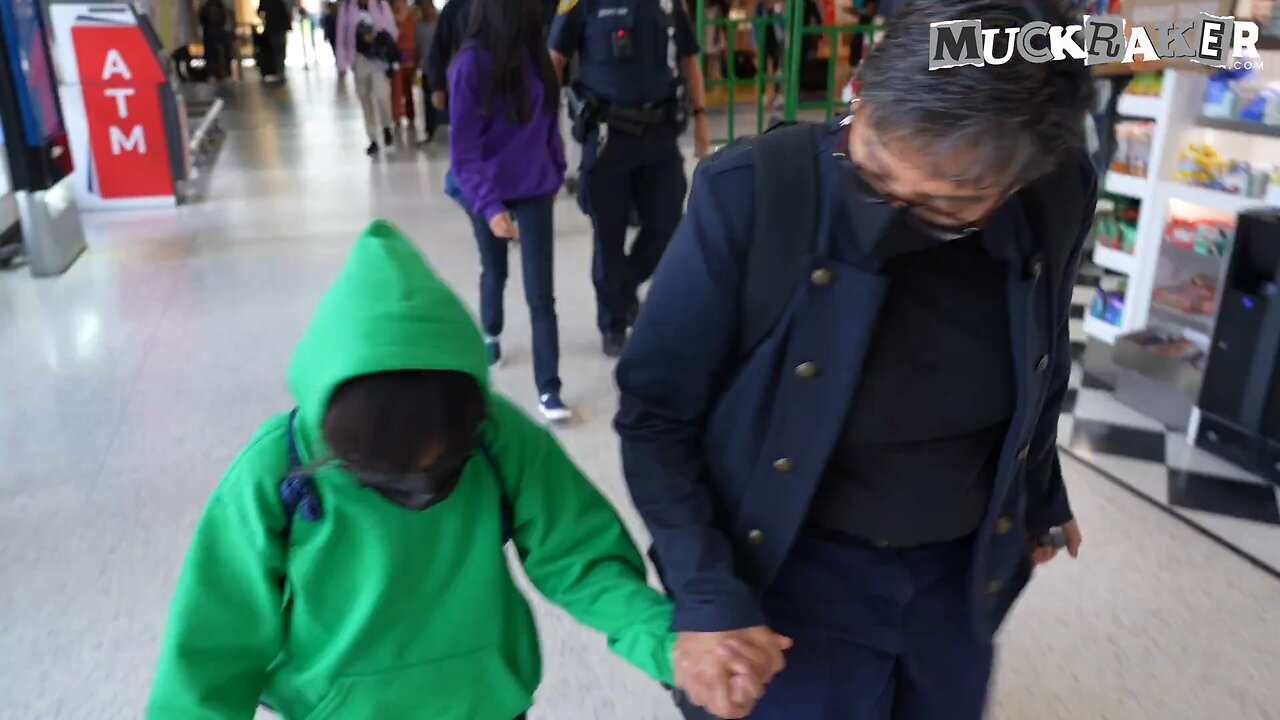 CIA Contractor Confronted While Moving Children at 5 a.m