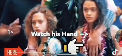 JASON MOMOA ~ COPPING PEDO BOOBERS