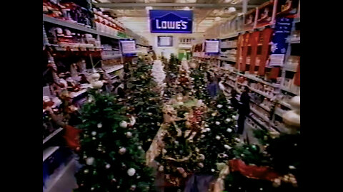 December 17, 2002 - Christmas at Lowe's