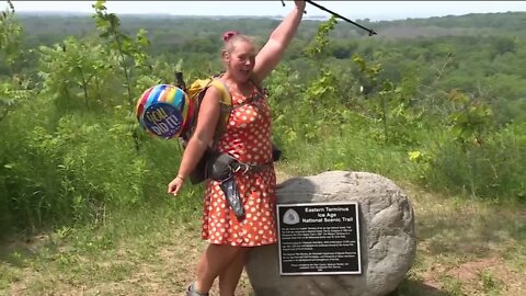 Record-setting hiker finishes latest hike in Wisconsin