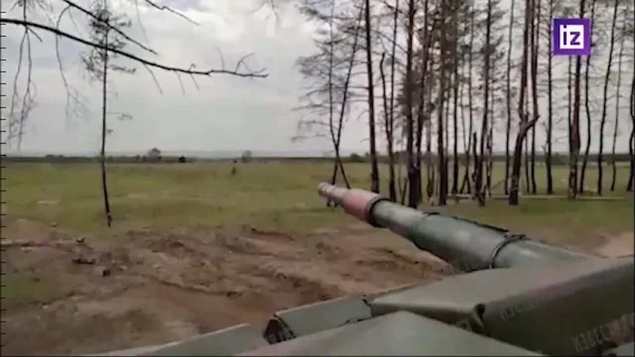 NM LPR Tank Crews Continue To Liberate Occupied Territories Of The Republic From Ukrainian Militants