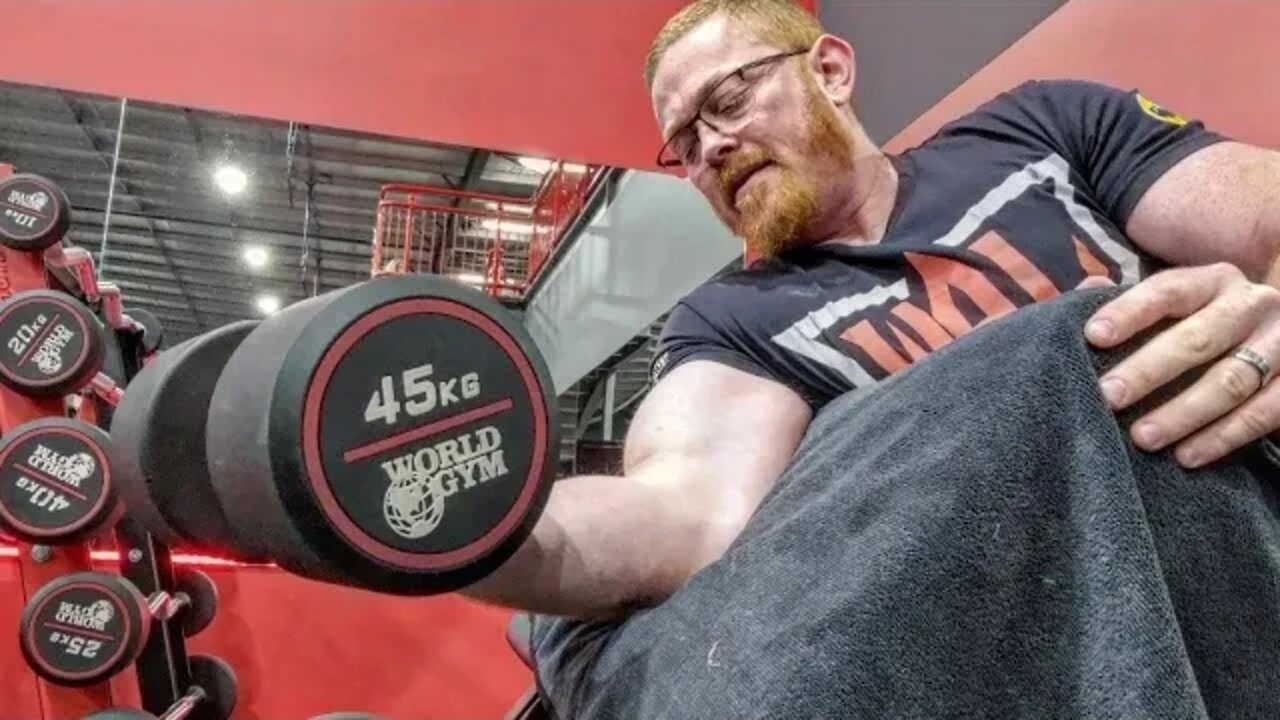 45kg Single Arm Curls