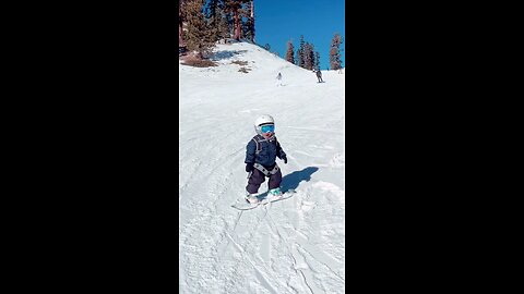 Snow Skiing⛷️🏂😎