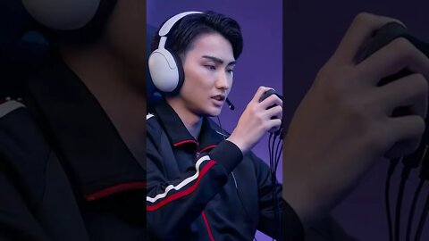 The Xperia Stream: A Gaming Accessory You Must Have 🎮📱#shorts #xperia #gaming