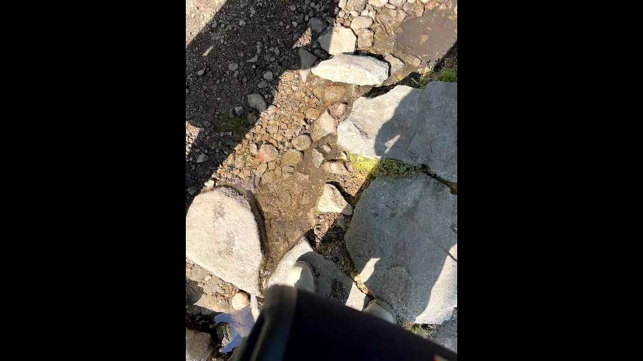 Hiking boots/Views 🥾⛰️📹🟢