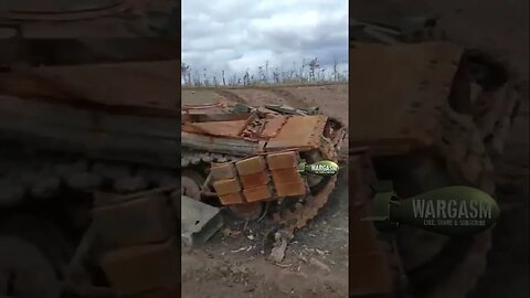 Destroyed Ukrainian Challenger 2 & T-64 tanks + other hardware.