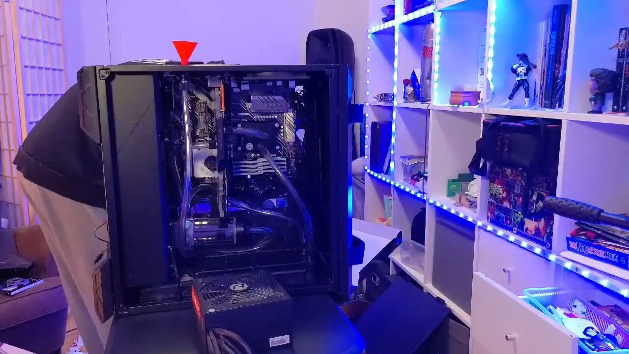 🤠FINALLY INSTALLING CUSTOM WATERCOOLING!!! | 2022-05-19 - 6