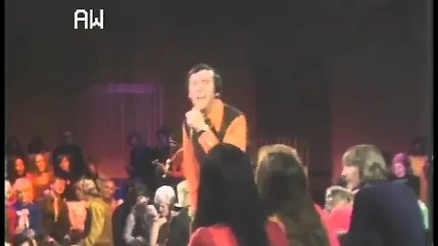 Ray Stevens - Games People Play and Reach Out in the Darkness Performance