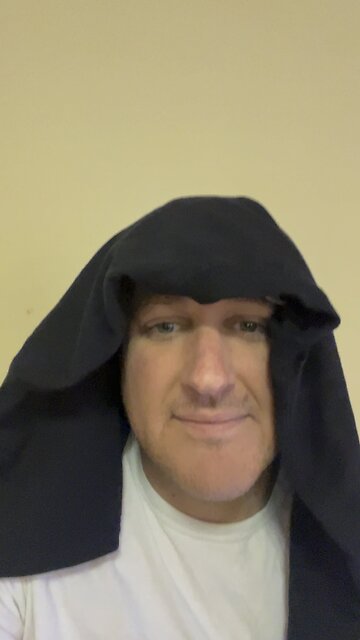 Kamala tries laughter to ingratiate herself to voters