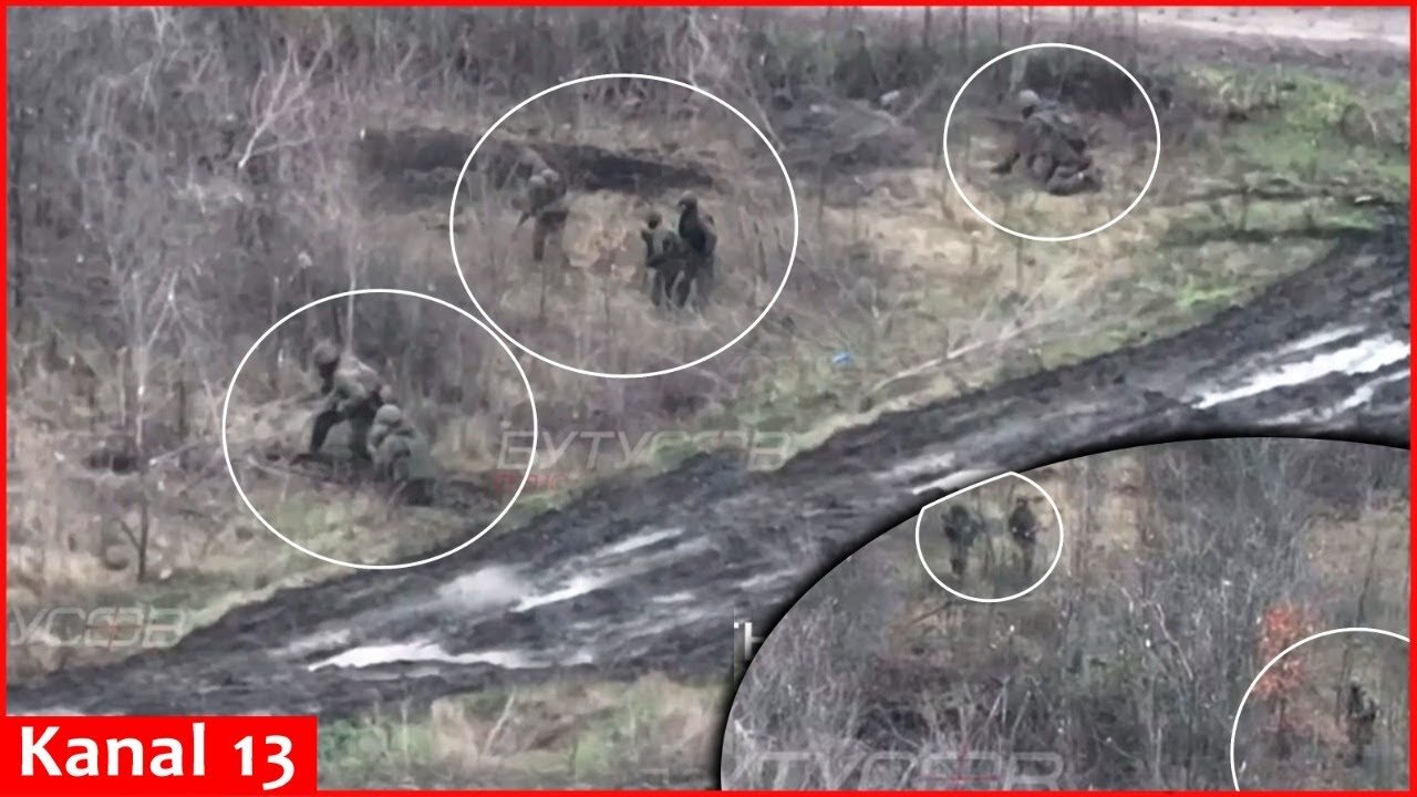 10 "Wagner" fighters vs 2 Ukrainian soldiers This is how the invading "Wagner" group fled.