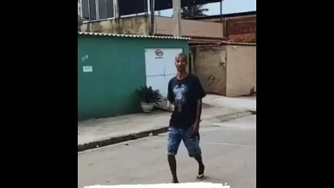 EU NAO CONSIGO PARAR DE VER ESSE VIDEO !!! ( MEME ) ( VIRAL ) #shorts