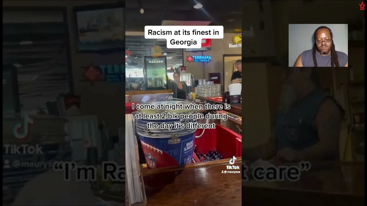 Black Woman Gets Told She’s In A “White Place” & Told To Leave After Going To A Bar In Georgia!
