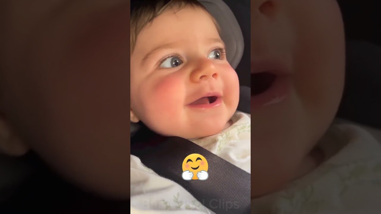 Cutest baby smile ever 😍 😍