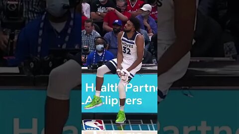 Paul George & KAT share a moment 😁 #shorts