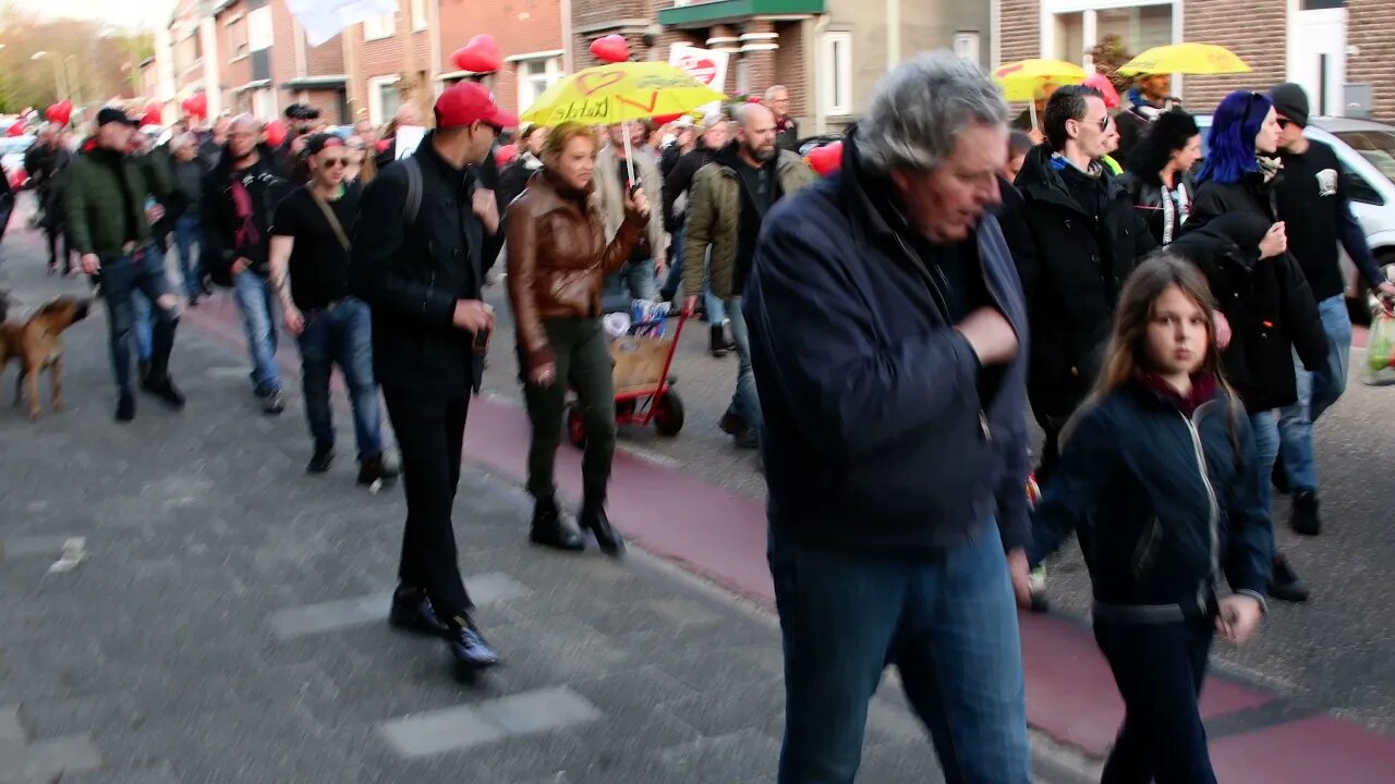 Fakkeltocht Landgraaf 7 mei 2021 Part 2