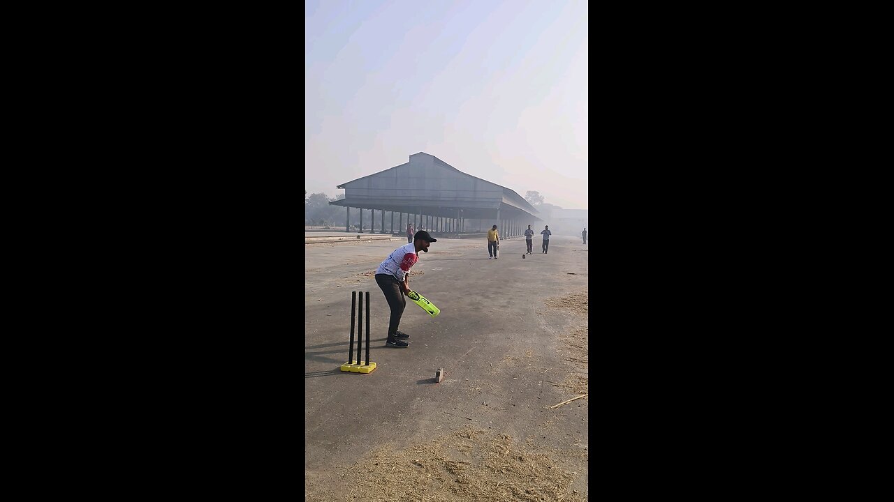 Bhai ne khud hi Beztii kara li 😂😂 #cricketreels #cricketshorts