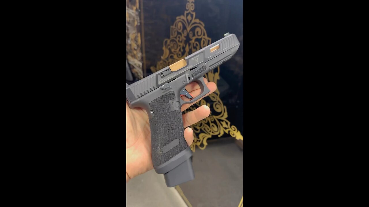 The Glock 34 featured in John Wick: Chapter 4 🎬 @TimneyTriggers