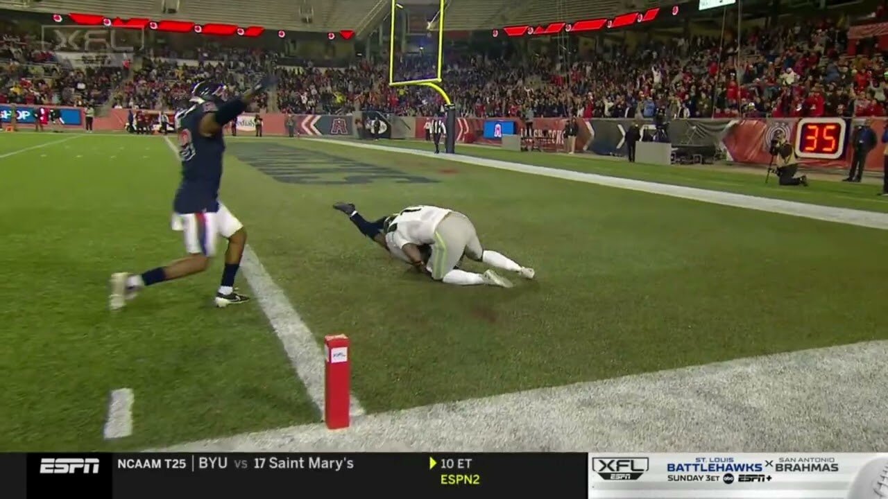 2nd XFL game begins with a "fail mary" type play