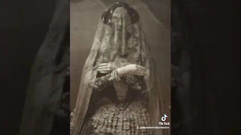 Creepy Vintage Photos