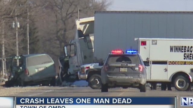 Crash in Town of Omro leaves one man dead