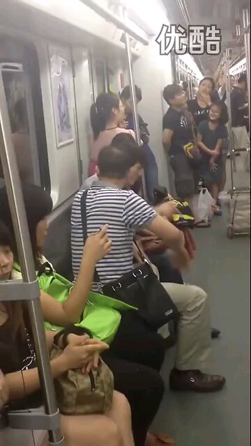 FAFO: Chinese Subway fight.