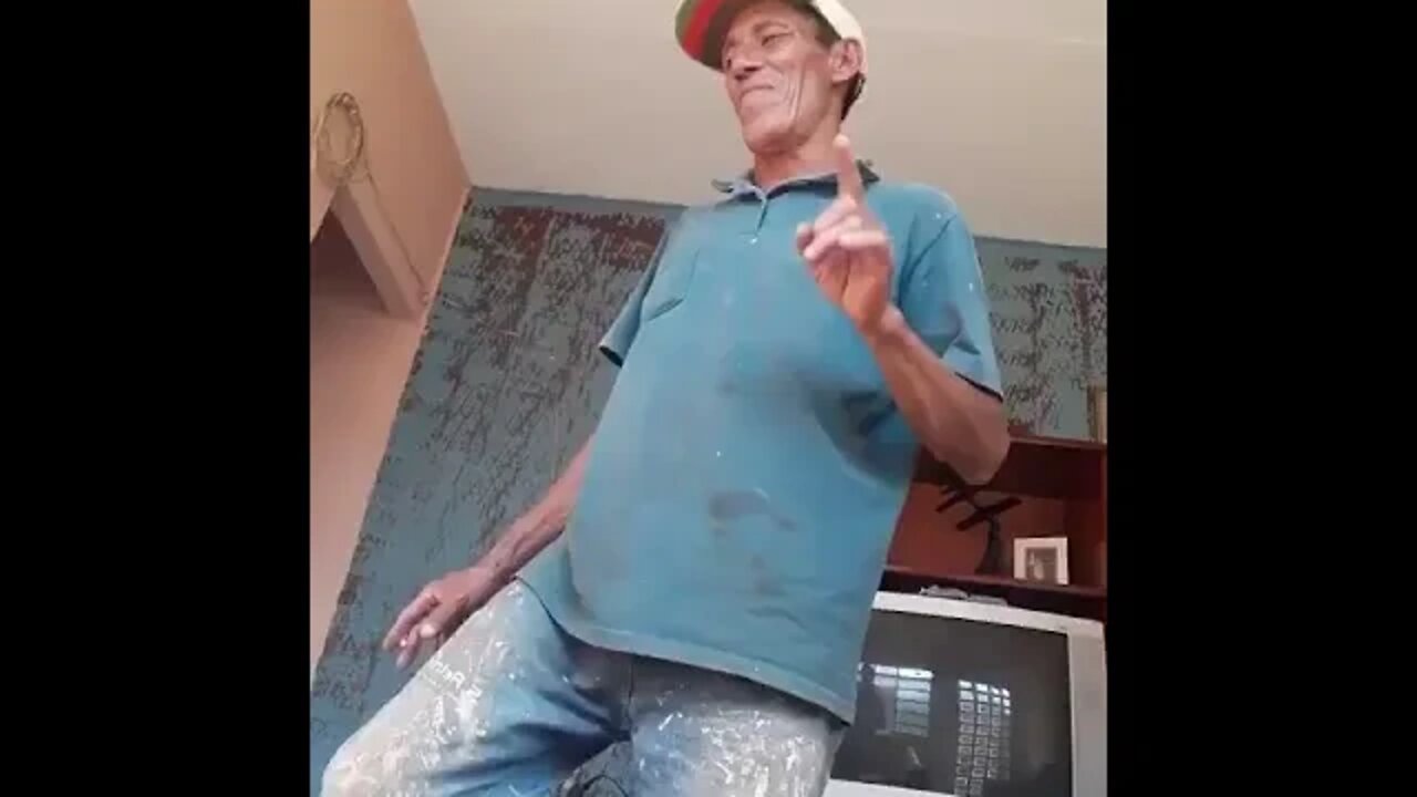[ MEME ] TO NA PISTA VOU TE ENSINAR COMO SE FALA COM O BUMBUM [ PEIDO ] [ VARIOS PEIDOS ] MUITO TOP